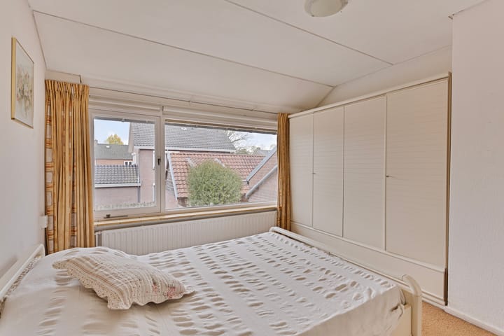 Foto 13 van Helmkruidstraat 22