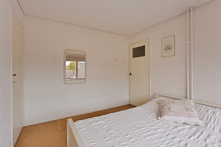 Foto 14 van Helmkruidstraat 22