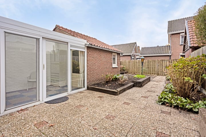 Foto 23 van Helmkruidstraat 22