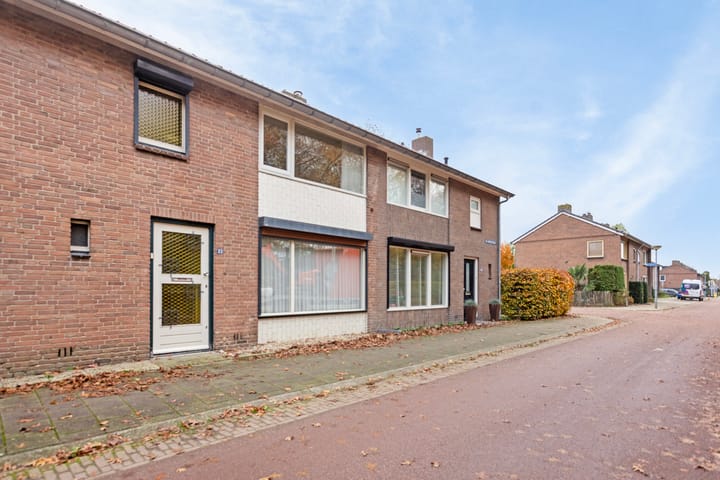 Foto 24 van Helmkruidstraat 22