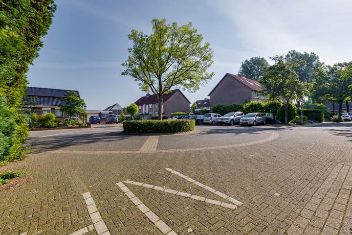 Photo 51 of Strengsche Veld 8