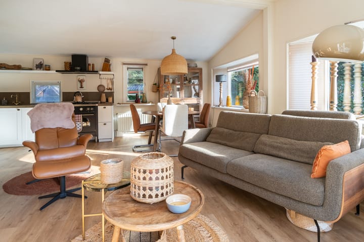 Foto 10 van Groningerweg 13-236