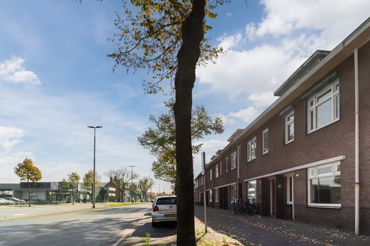 Bekijk foto 45 van Ringbaan-Oost 255