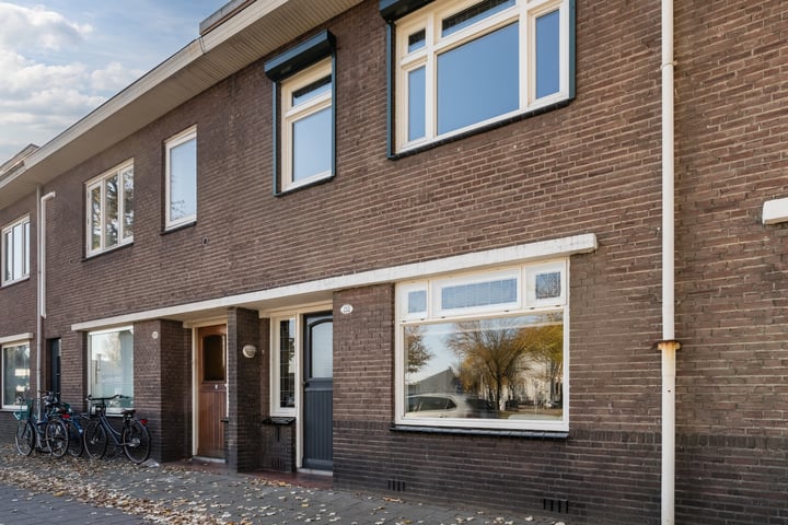 Bekijk foto 48 van Ringbaan-Oost 255