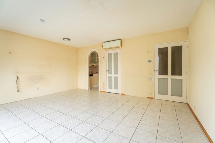 Photo 3 of Heintje Davidsweg 59