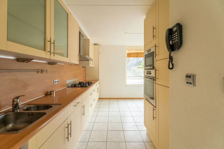 Photo 5 of Heintje Davidsweg 59