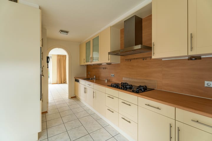 Photo 6 of Heintje Davidsweg 59