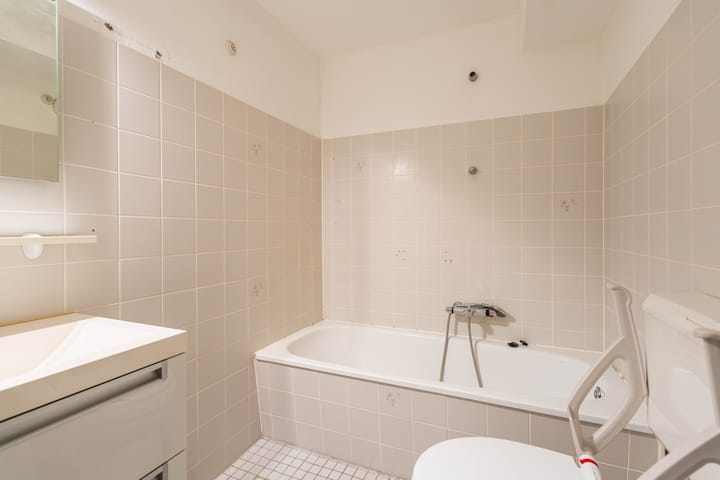 Photo 14 of Heintje Davidsweg 59