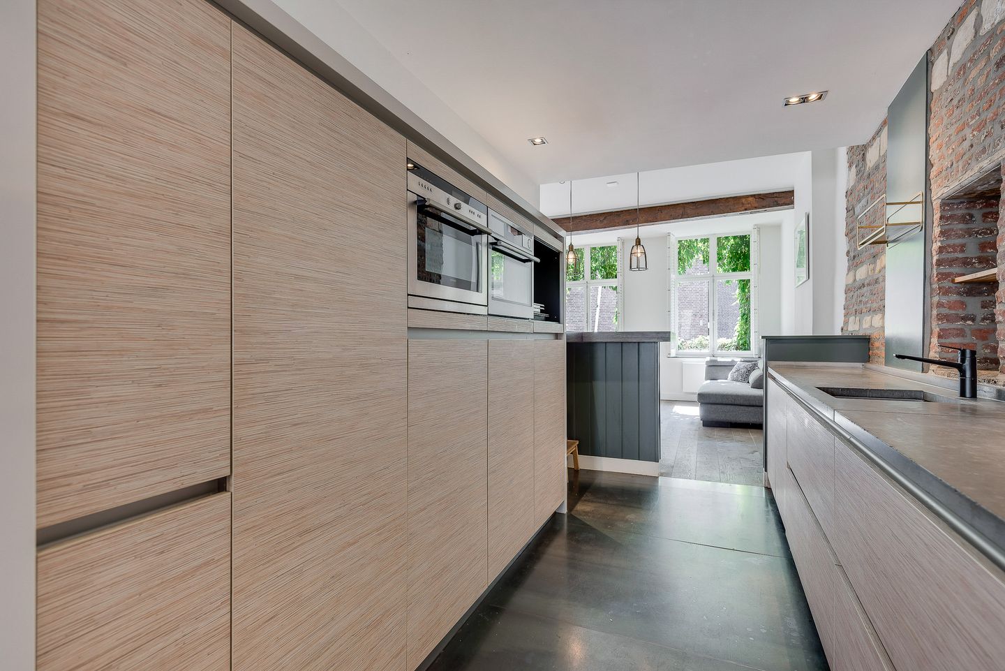 Photo 10 of Sint Pieterstraat 52-A