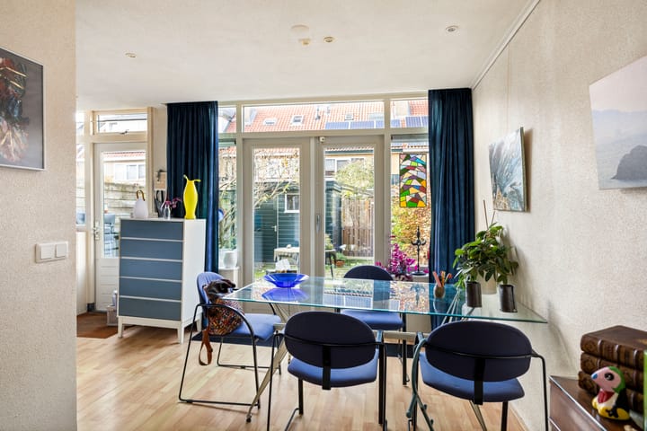 Foto 6 van Raamstraat 25