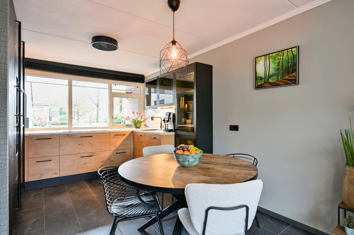 Foto 3 van Steenuil 64