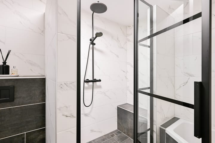 Photo 22 of Steenuil 64