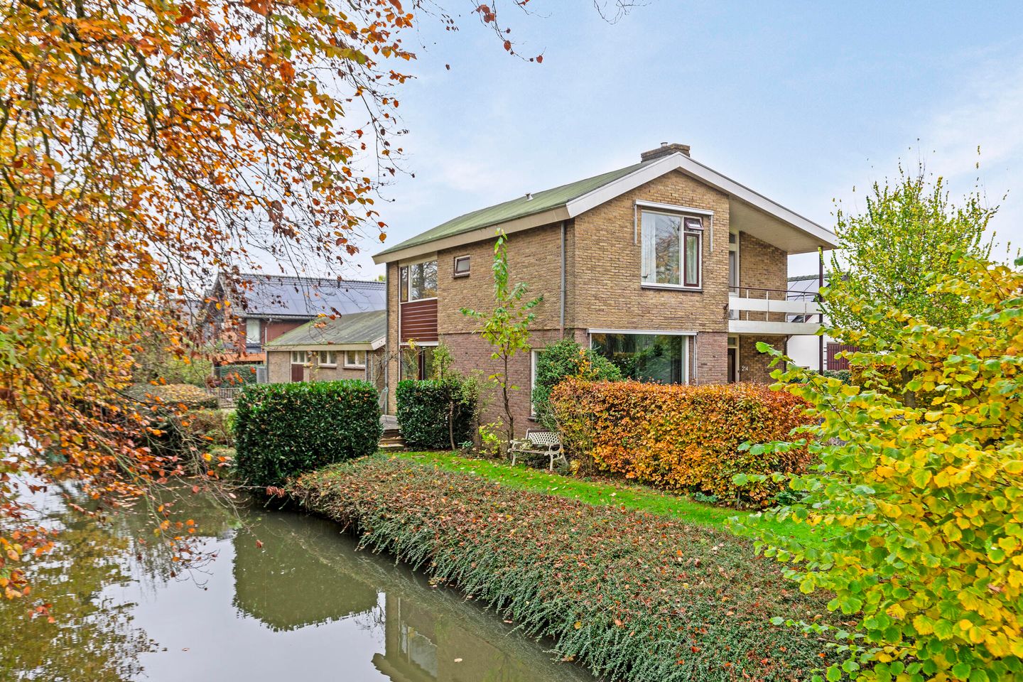 Foto 1 van Dorpsstraat 214