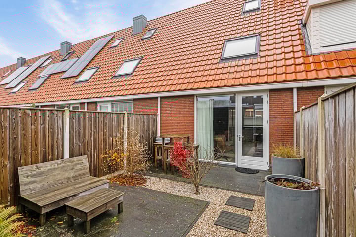 Foto 2 van John Lennonplein 45