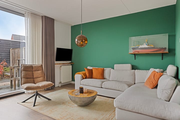 Foto 7 van John Lennonplein 45