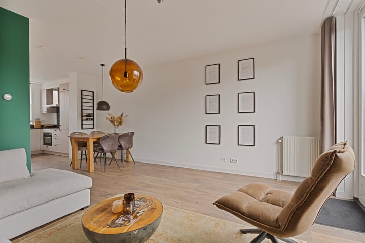 Foto 9 van John Lennonplein 45