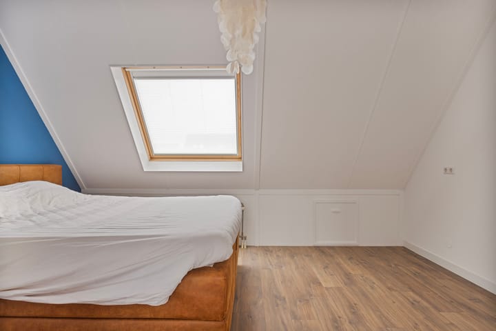 Foto 14 van John Lennonplein 45