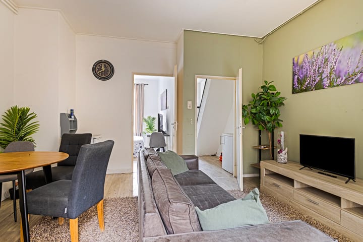 Foto 9 van Oostwal 16