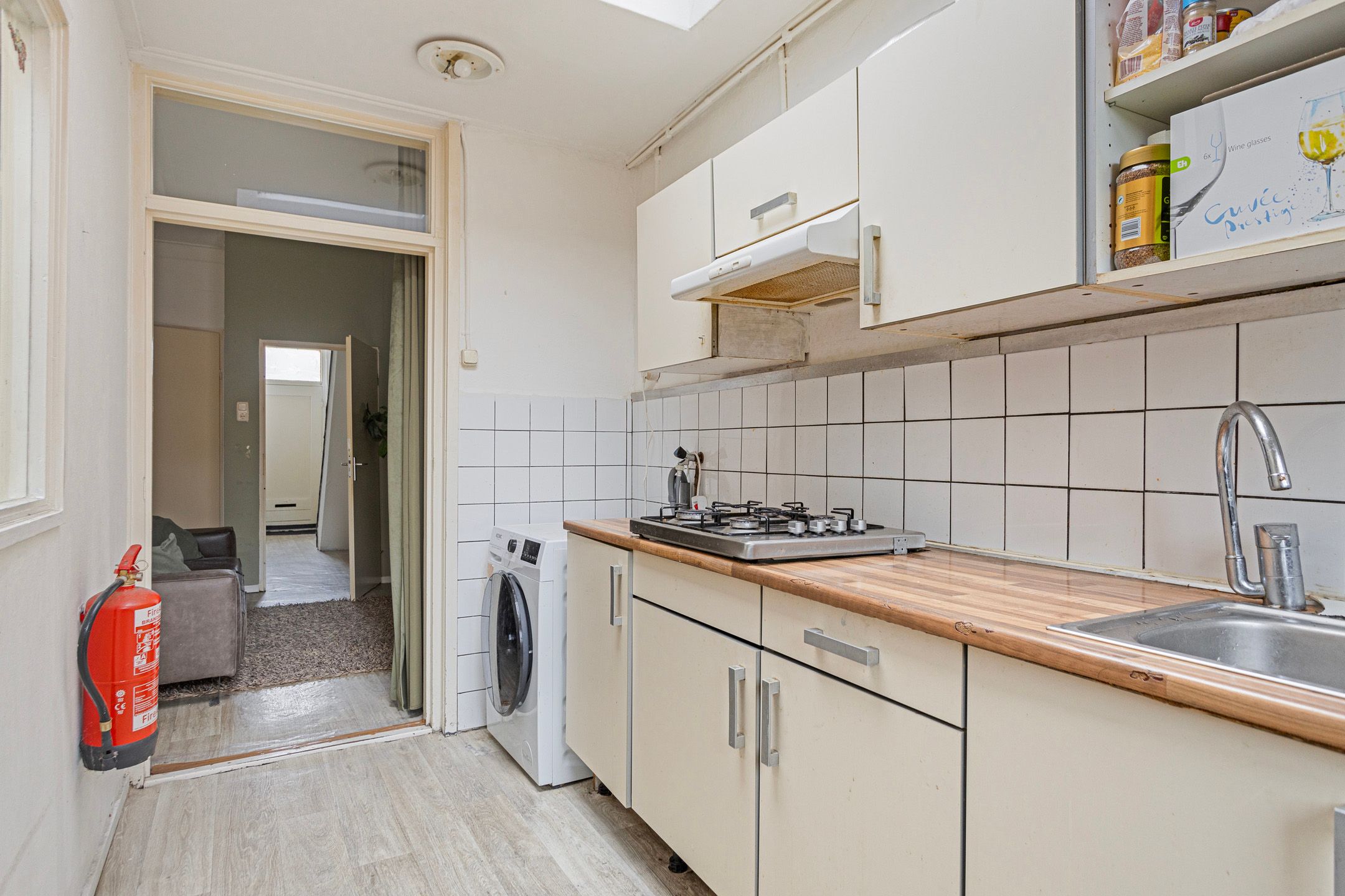 Photo 15 of Oostwal 16