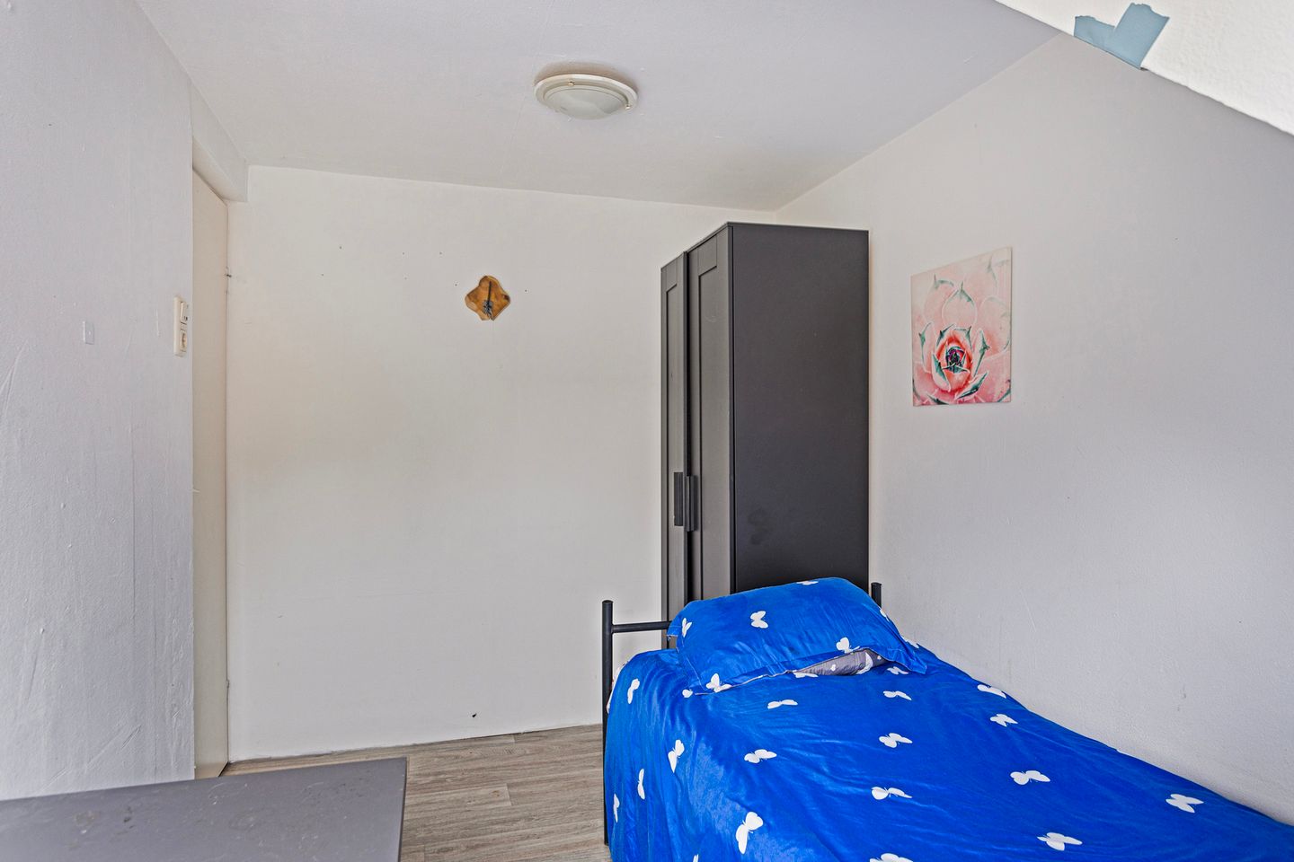 Photo 20 of Oostwal 16