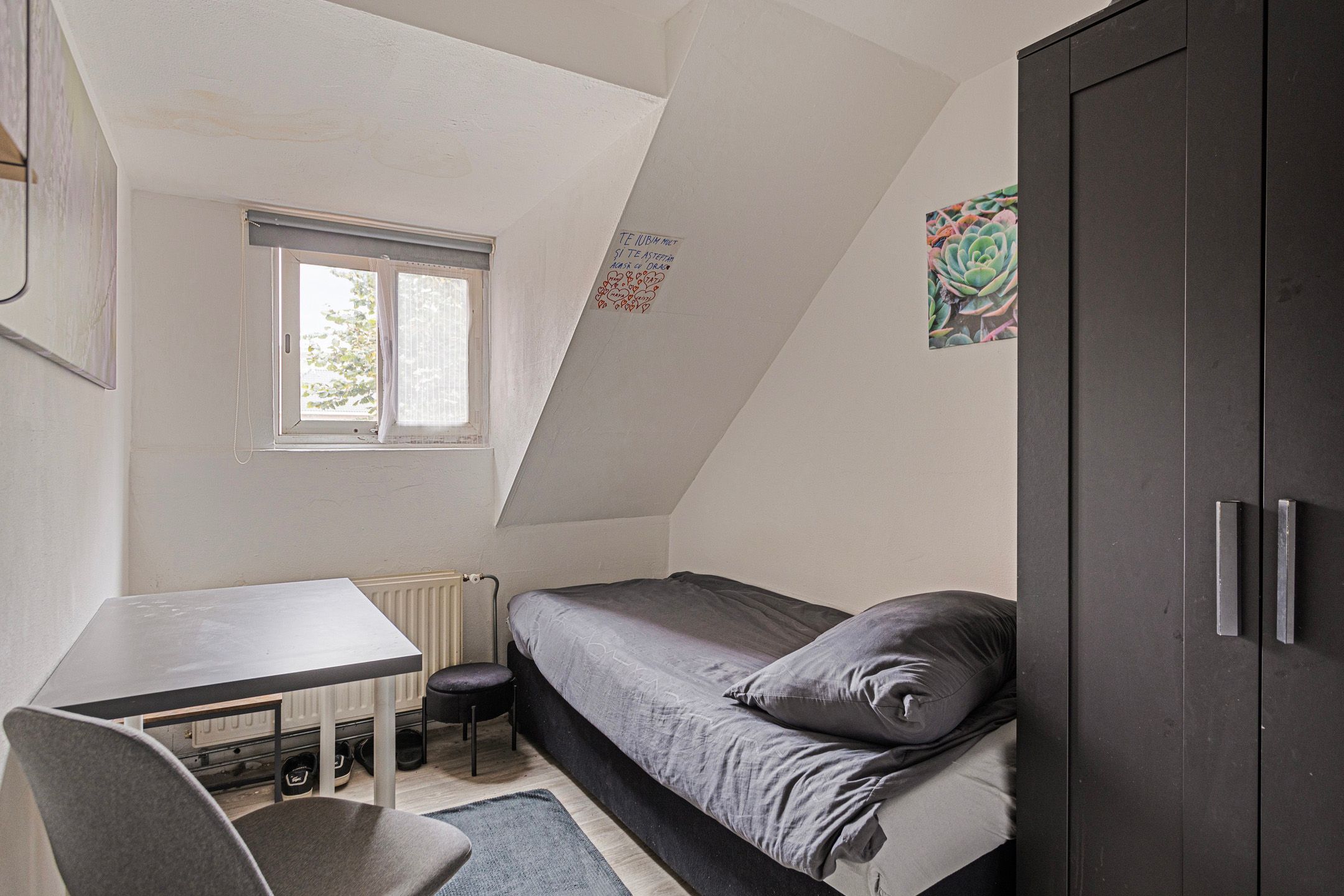 Photo 21 of Oostwal 16