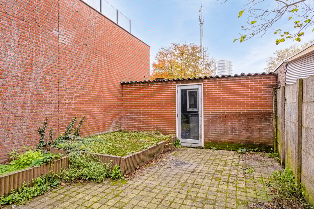 Photo 26 of Oostwal 16