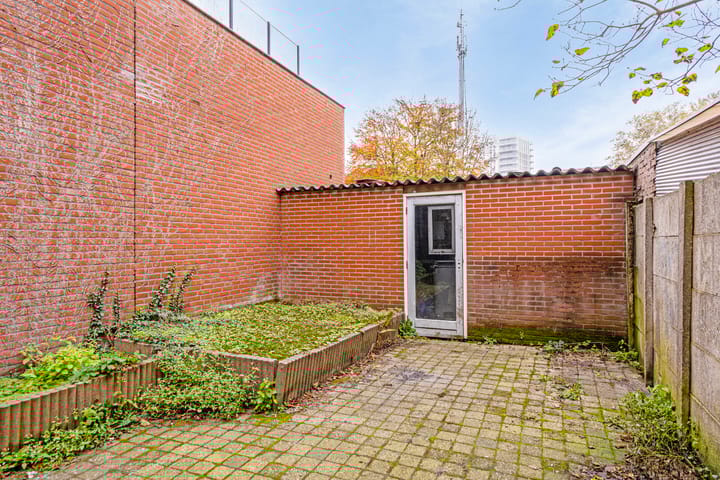 Foto 26 van Oostwal 16