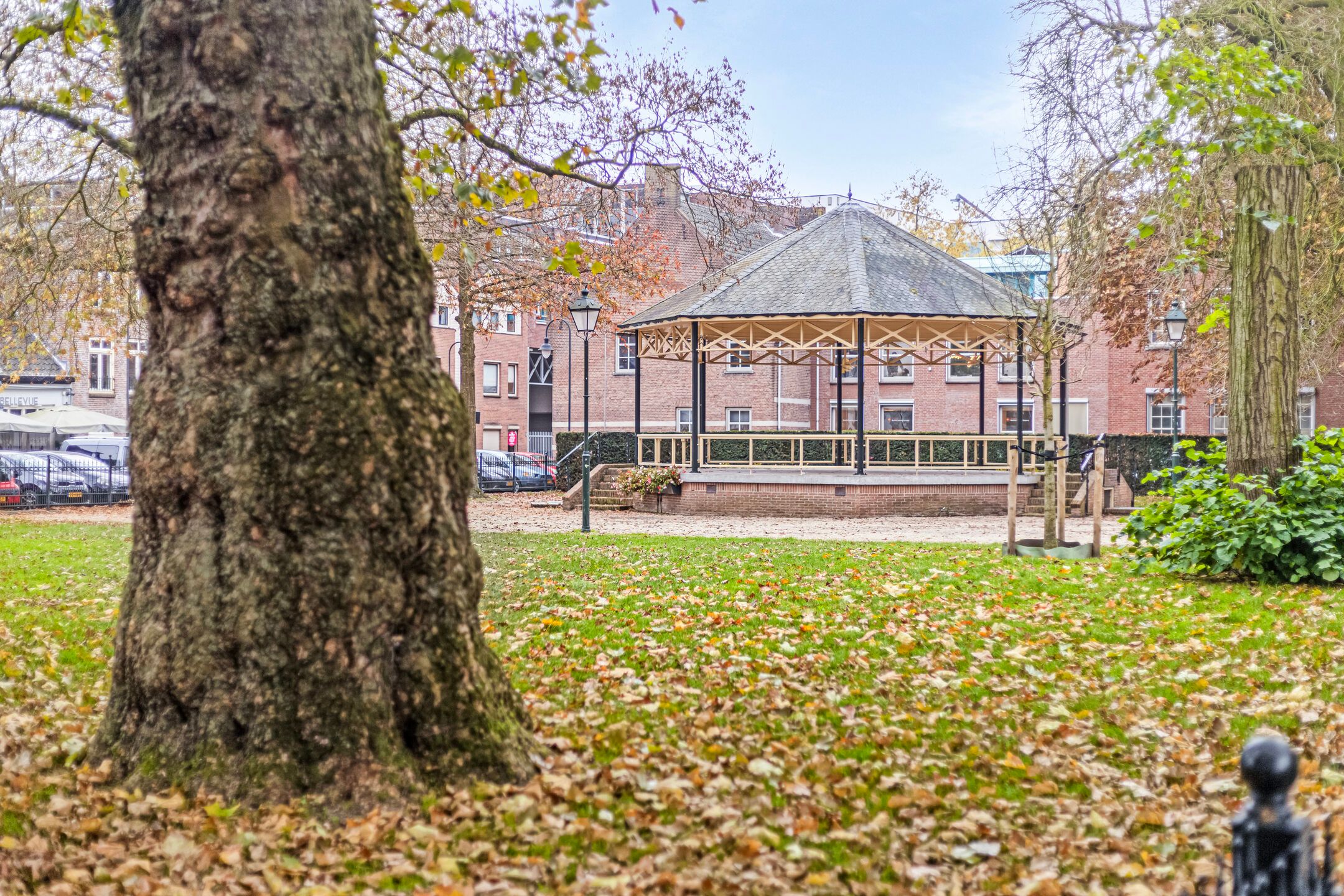 Photo 30 of Oostwal 16