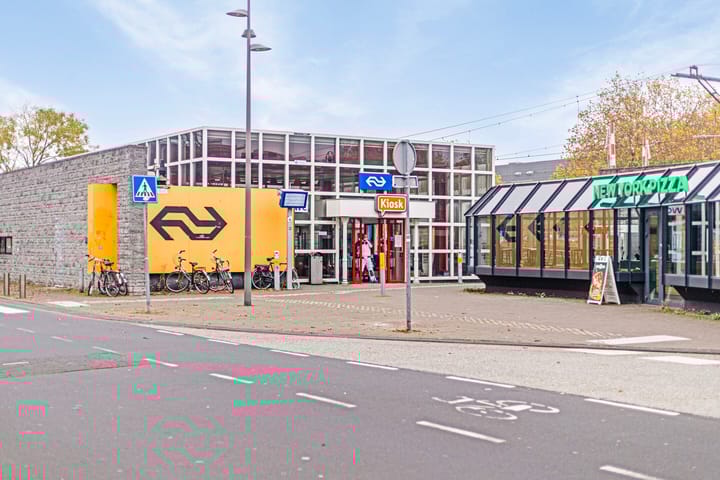 Foto 32 van Oostwal 16