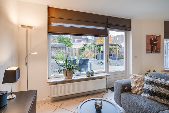 Photo 13 of Vesta 17