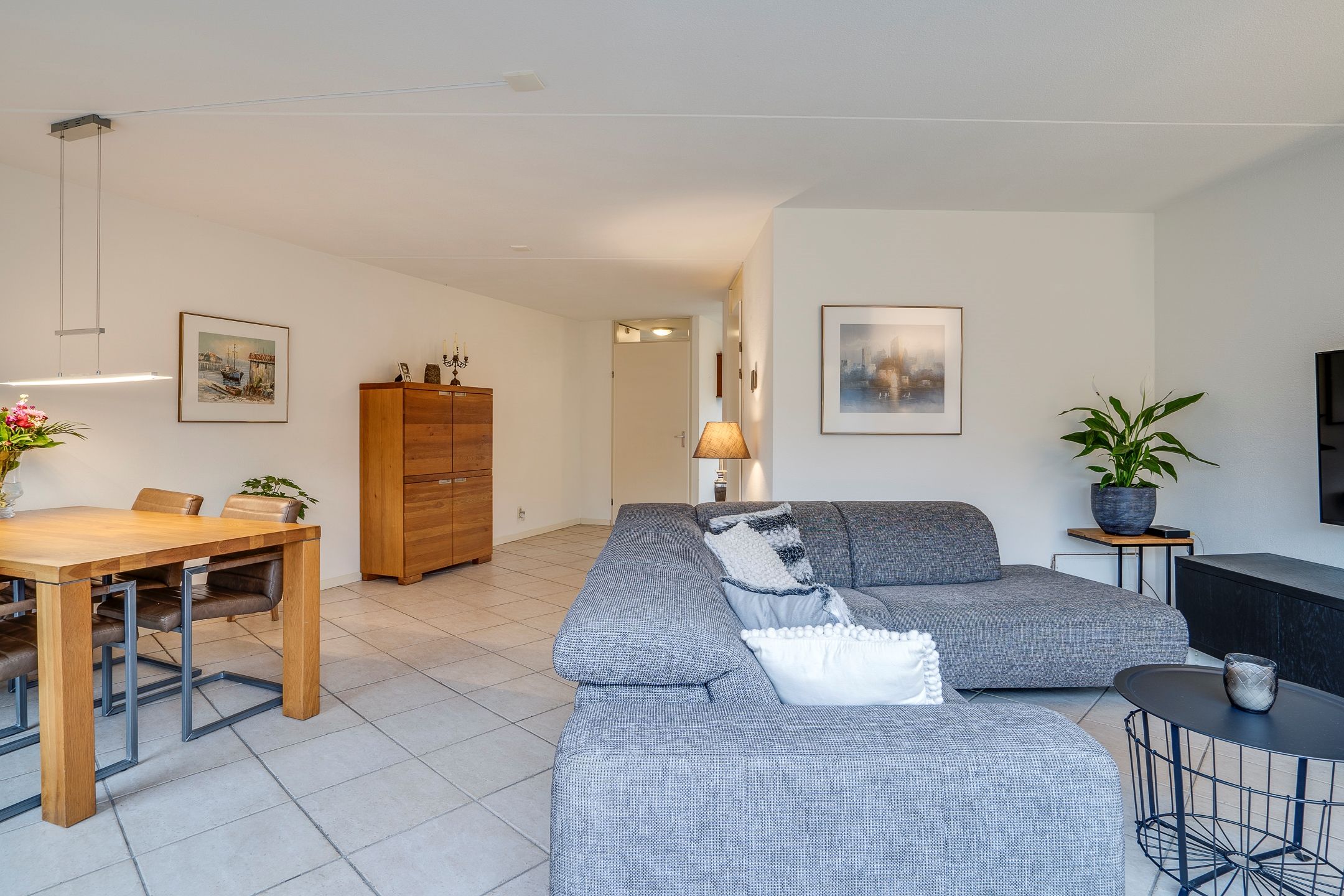 Photo 15 of Vesta 17