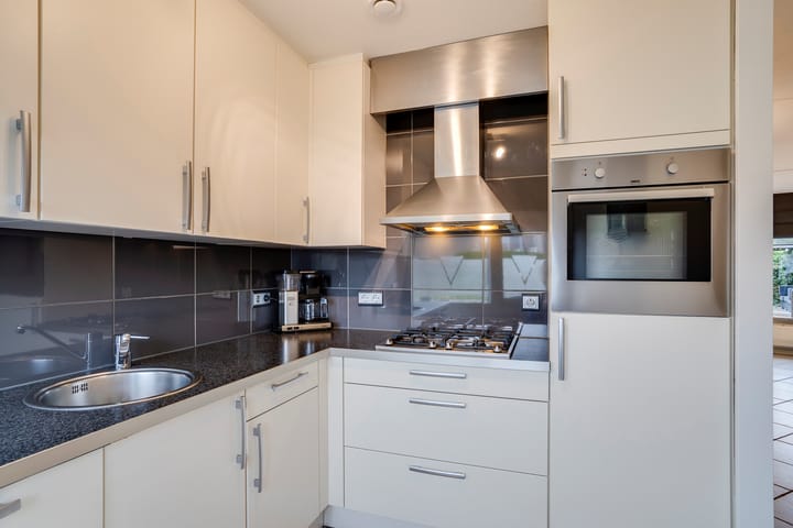 Photo 18 of Vesta 17