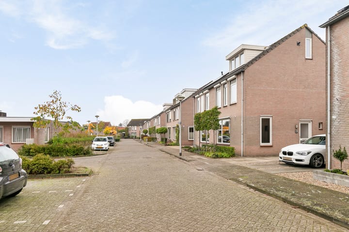 Foto 35 van Wielewaal 27