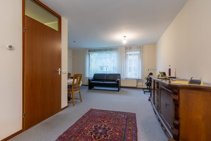 Foto 13 van René van Oranjestraat 1