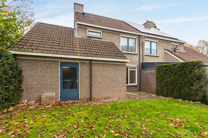 Foto 29 van René van Oranjestraat 1