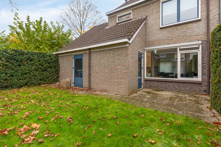 Foto 30 van René van Oranjestraat 1