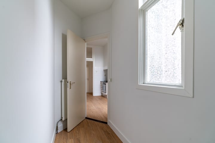 Foto 19 van Weimarstraat 226