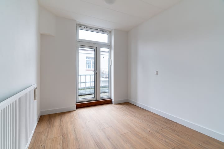 Foto 25 van Weimarstraat 226