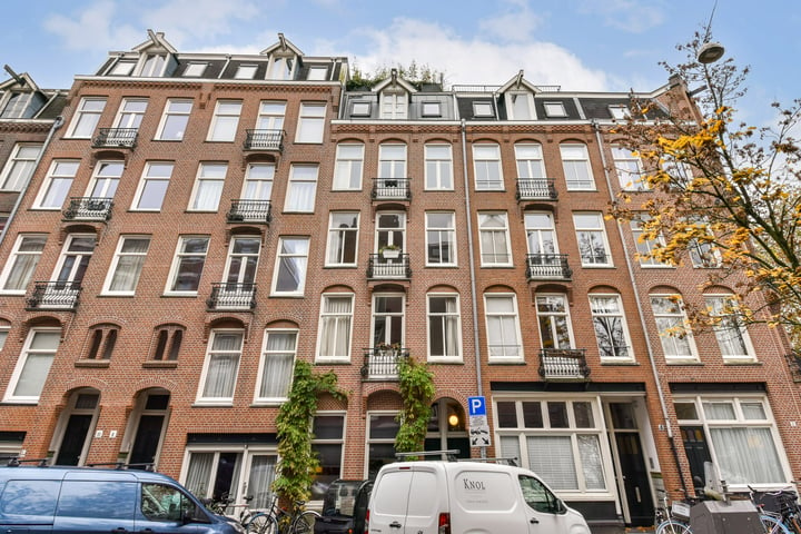 Bekijk foto 15 van Van Ostadestraat 6-2