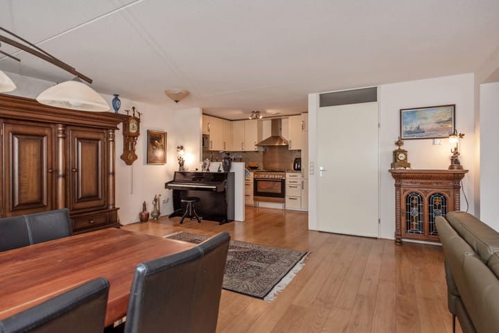 Foto 11 van Treilerweg 4