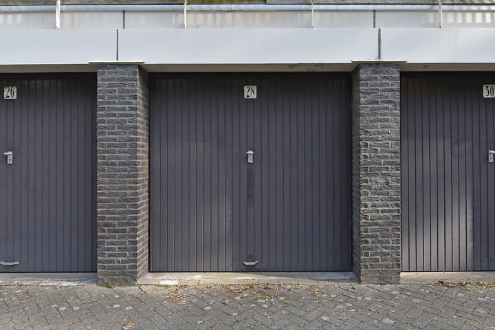 View photo 35 of Catharina van Rennesstraat 133