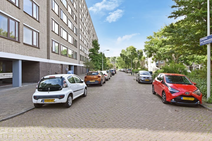 View photo 41 of Catharina van Rennesstraat 133