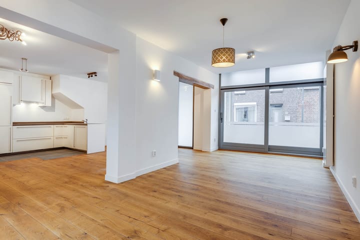 Photo 11 of Feurthstraat 13