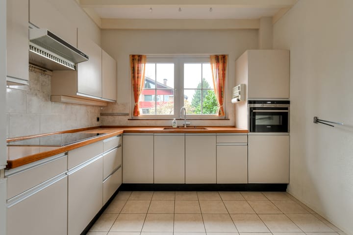 Photo 12 of Burgemeester van Oerslaan 54