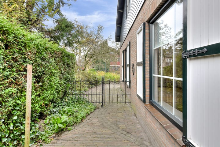 Photo 41 of Burgemeester van Oerslaan 54