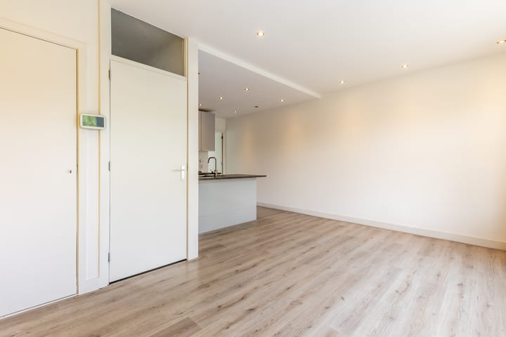 Foto 6 van Wolphaertsbocht 393-B02