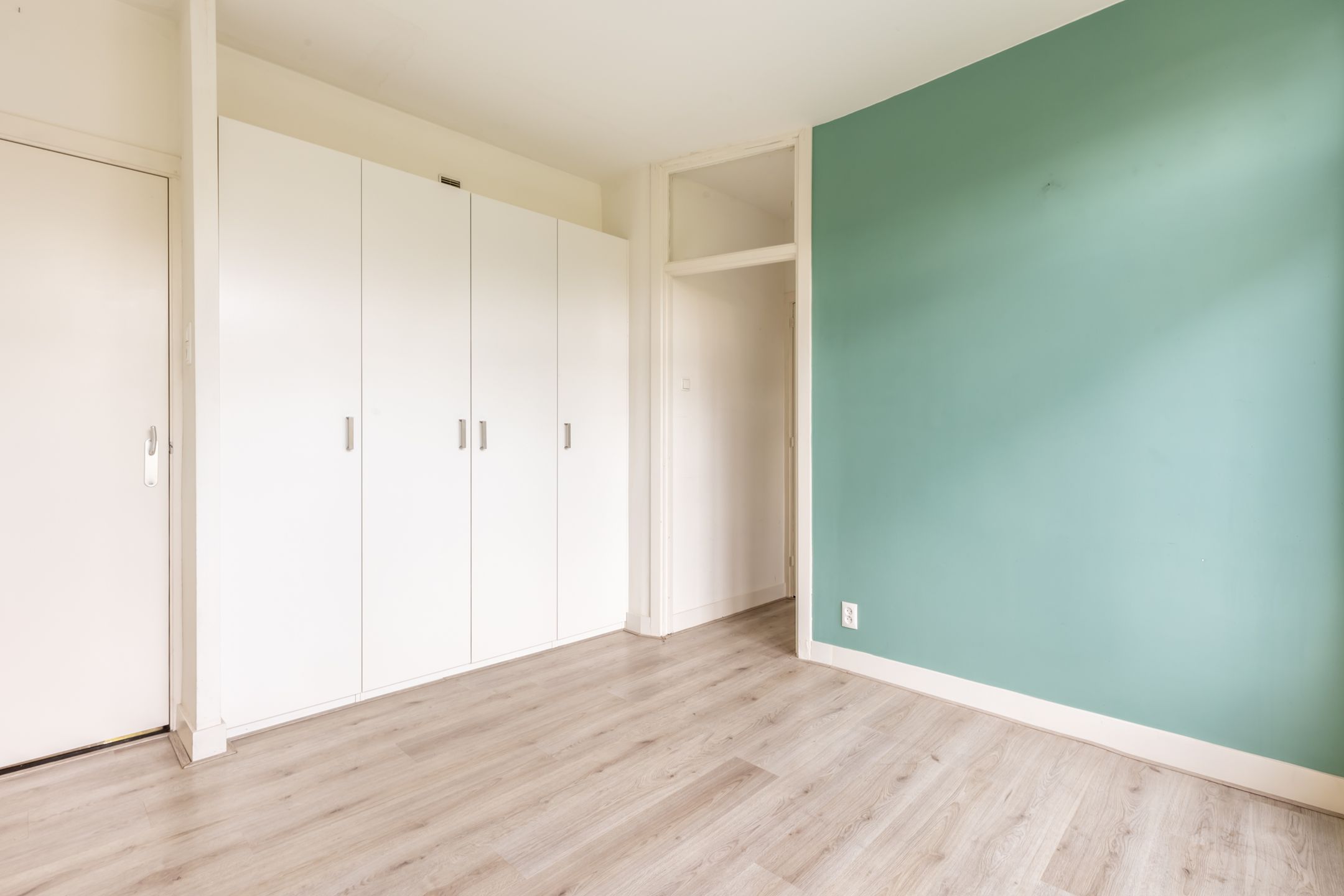 Foto 9 van Wolphaertsbocht 393-B02