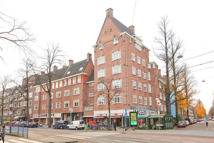 Photo 2 of Beethovenstraat 44-2
