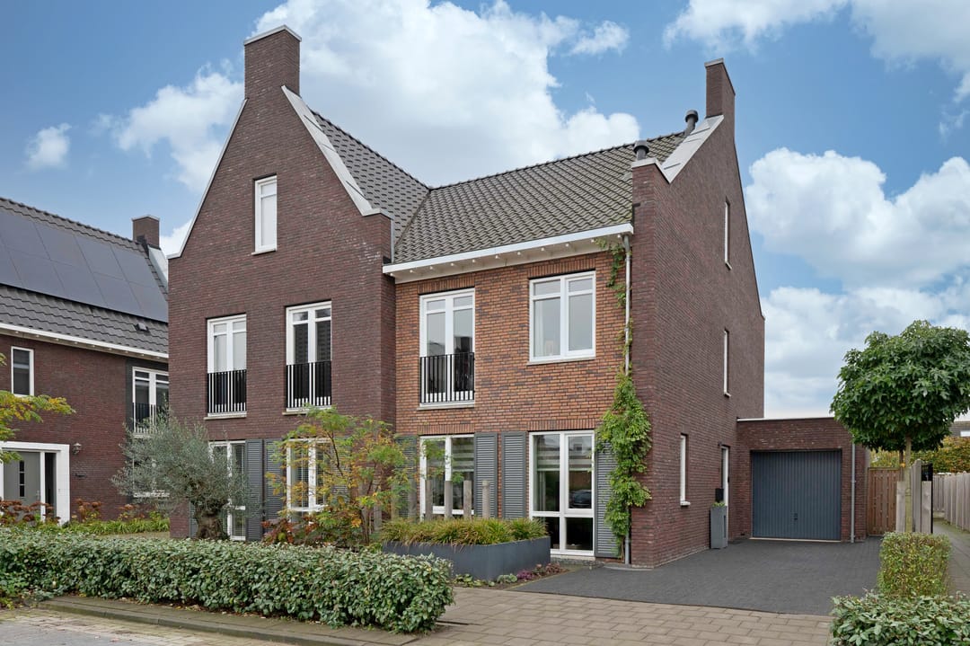 Foto 1 van Amaliastraat 10