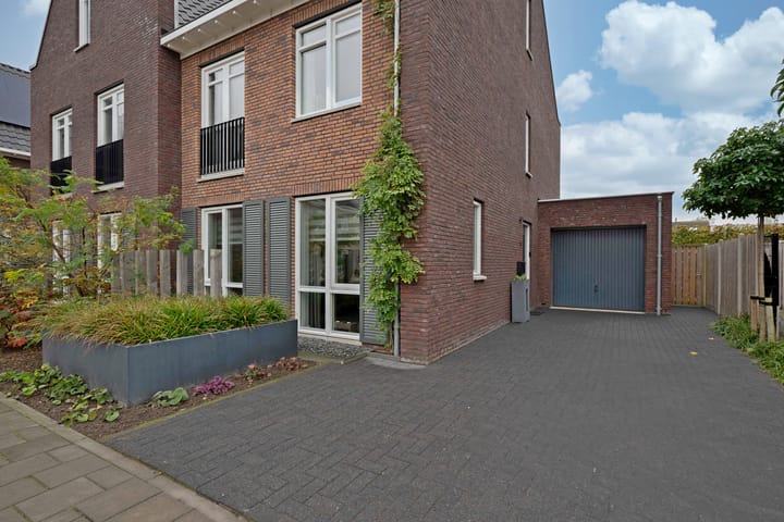 Foto 3 van Amaliastraat 10